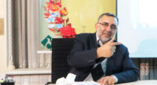 در تفکر ارسطویی فضیلت تمام سعادت نیست ولی بخشی از آن است