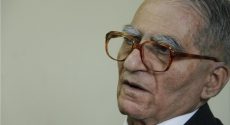 وجدان اخلاقی در نقد کتاب